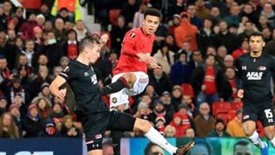 تفوق مانشستر يونايتد علي نيوكاسل بثلاثة أهداف مقابل هدف في الشوط الأول