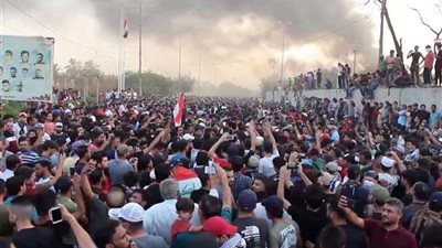 القوات المسلحة العراقية تؤكد وقوفها مع المتظاهرين في مطالبهم المشروعة
