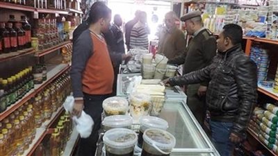 تحرير 48 محضرًا بحملة تموينية مكبرة بسوهاج