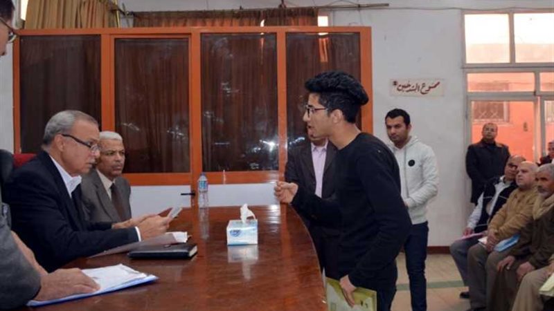 محافظ القليوبية يعقد