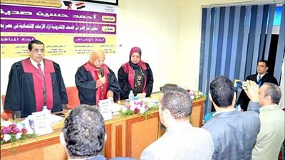 رسالة ماجستير تكشف تفوق المواد التحريرية في المواقع الإخبارية للأزمات الاقتصادية