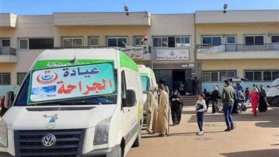 صحة الشرقية توقع الكشف الطبي على 1962 مريض بالقافلة العلاجية بفاقوس