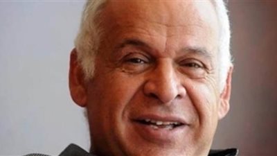 رئيس نادي سموحة يهنئ قطبي كرة القدم المصرية 