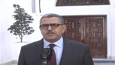 رئيس الوزراء الجزائري: علينا مواجهة تحدياتنا الجسيمة
