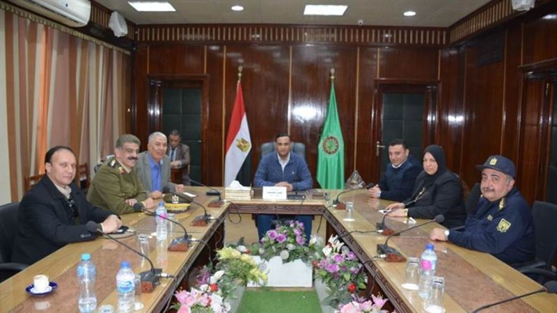 أجتماع المحافظ