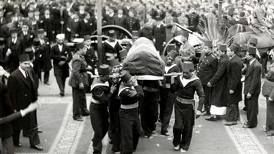 71 عامًا على الغدر.. اتقِ شر الإخواني إذا أحسنت إليه (فيديو)