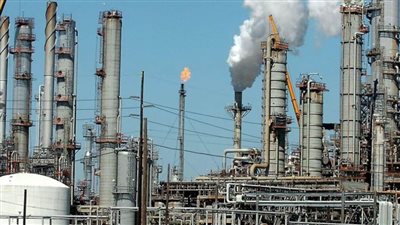 أسعار النفط تنخفض 30% مسجلة أكبر خسائر بسبب 