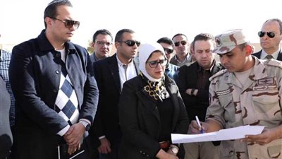 وزيرة الصحة تتفقد تطوير وحدة صحة أسرة 