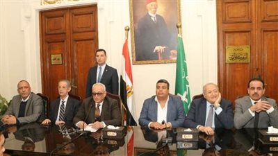 أبو شقة: لن نسمح بتعريض الوطن للخطر