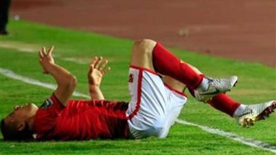 بعد إصابة سعد سمير.. قائد فريق الشباب يظهر في مران الأهلي