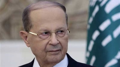 الرئيس اللبناني: مطالب المتظاهرين مشروعة وتعطي زخما قويا للتغيير والإصلاح