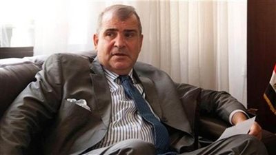 سفير مصر بالجزائر يبحث مع وزير المجاهدين التعاون المشترك 