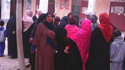 السيدات تتصدرن المشهد في انتخابات تكميلية ملوي  (صور)