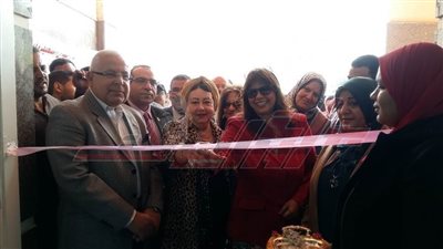 افتتاح معرض الملابس الخيري لطلاب الطب البيطري بمشتهر 