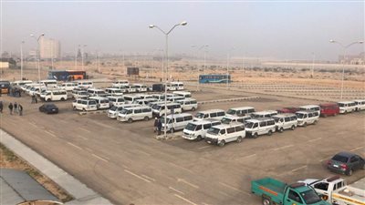 الإسكان: نقل جميع مواقف السيارات للموقف الجديد بالمحور المركزى ببرج العرب الجديدة