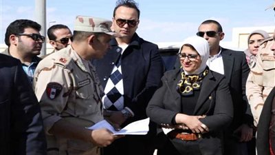في إطار تطبيق التأمين الصحي بجنوب سيناء.. وزيرة الصحة تشيد بمعدل التطوير بوحدة صحة أسرة 