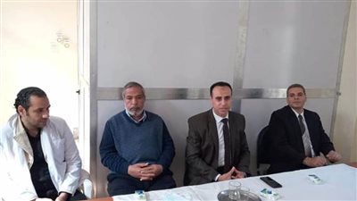 وكيل صحة سوهاج يشرح كيفية انتقال كورونا بندوة بجرجا