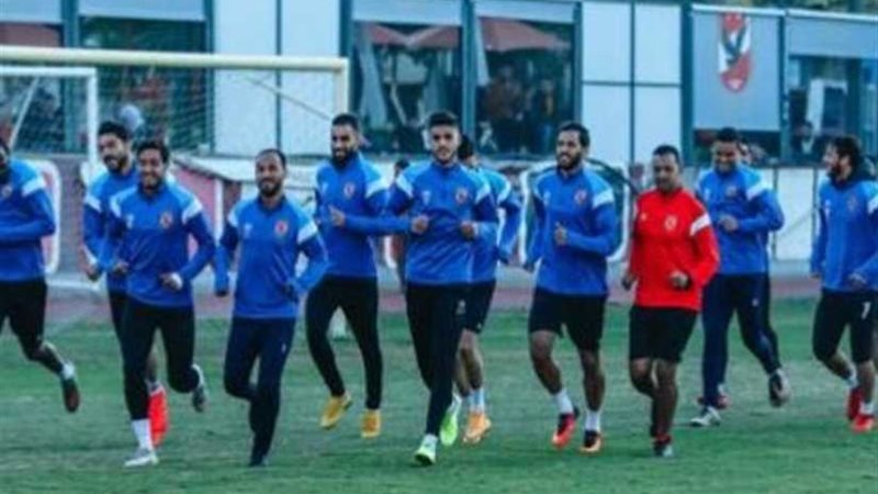 الأهلي يواصل تدريباته