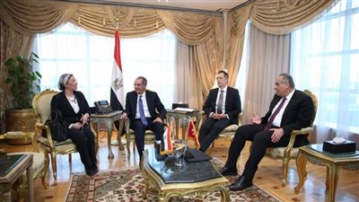 مشروع لدعم صناعات إعادة تدوير المخلفات الإلكترونية بمصر