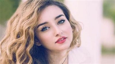 هنا الزاهد: أحداث فيلم 