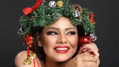 بالصور .. ماكياج رأس السنة بأنامل خبيرة التجميل منى الجمل