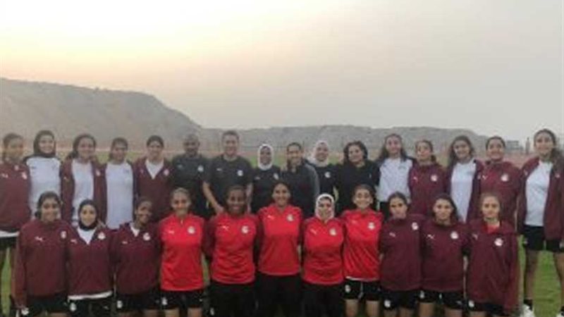 منتخب الكرة النسائية