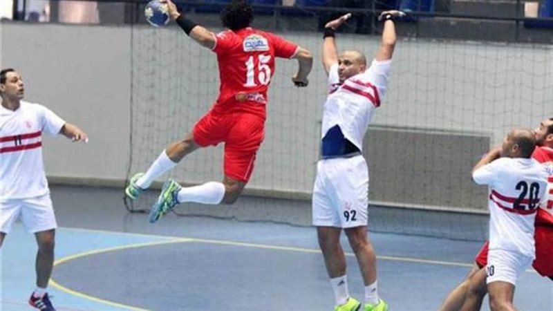 يد الأهلي والزمالك