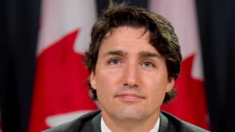 رئيس وزراء كندا يعد