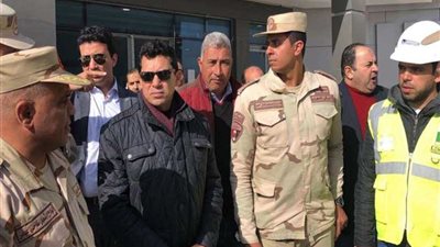بالصور.. وزير الرياضة يتفقد الصالة المغطاة ومبنى الوزارة بالعاصمة الإدارية الجديدة