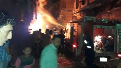 إخماد حريق التهم محل مفروشات وبطاطين في الغورية 