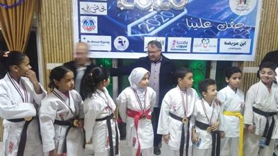 أول مسابقة لصيد الأسماك على شاطئ العريش