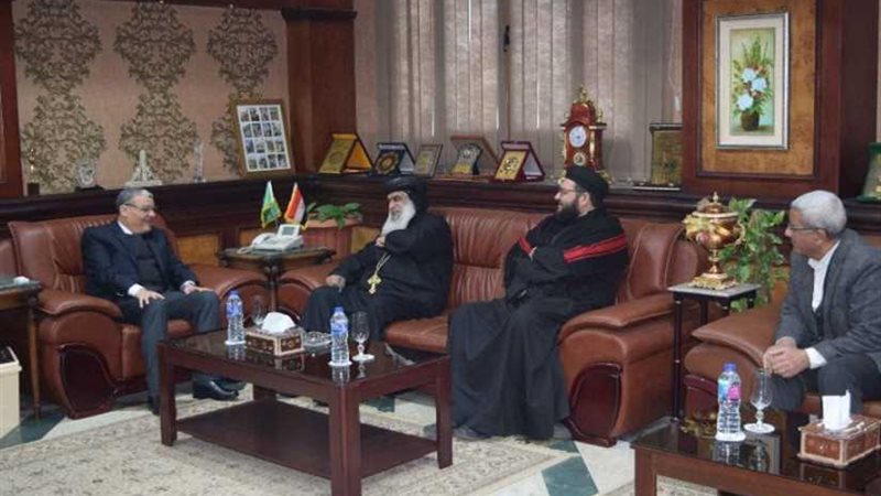 محافظ المنيا لوفد