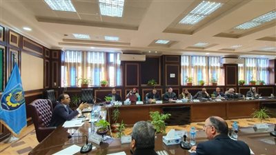 رئيس جامعة دمنهور: القيادة السياسية اتخذت تدابير وقائية لإدارة الأزمة