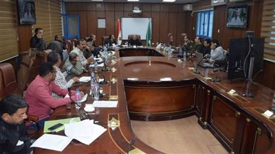 إغلاق طريقي الجيش والصحراوي القديم بسبب تجمعات مياه الأمطار بالمنيا 