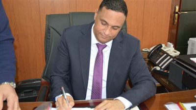 توقيع ١٣٥٠ عقد تقنين أوضاع اليد بالدقهلية