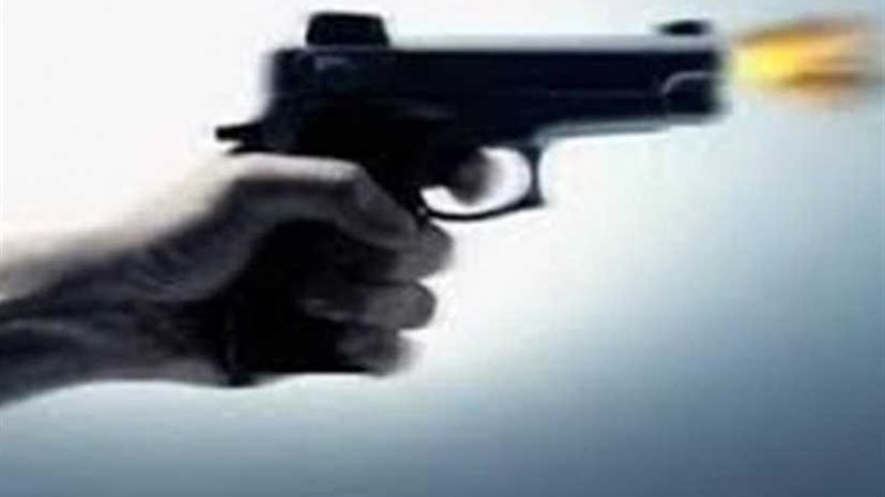 تاجر ينهي حياة زوجته