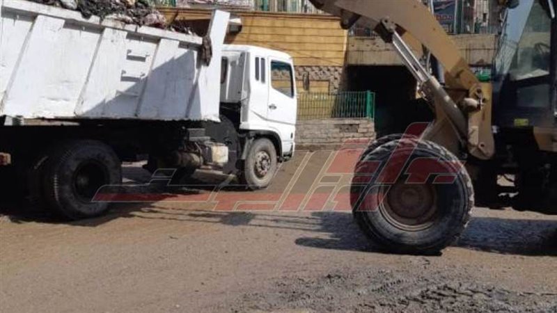 رفع تجمعات المياه