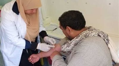 قوافل طبية تقدم خدمات علاجية بالمجان لـ1.8 مليون مواطن خلال عام