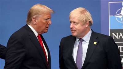 جونسون وترامب يؤكدان أهمية التنسيق الدولي للإسراع في تطوير لقاح لكورونا