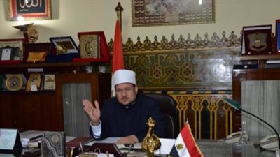 الأوقاف: المساجد مفتوحة أوقات الصلاة..وبيان 