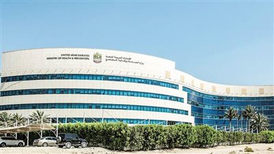 الإمارات تعلن شفاء 3 حالات لمصابين بفيروس 