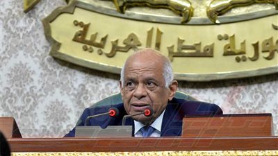 رئيس مجلس النواب يهنئ البابا تواضروس بعيد الميلاد