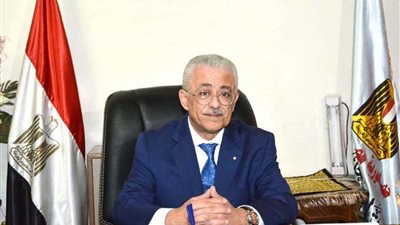 وزير التعليم يهنئ البابا تواضروس الثاني بعيد الميلاد المجيد