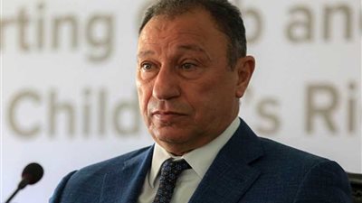 الخطيب يعتذر عن حفل الأفضل..ويشكر الكاف ويؤكد نجاح الحدث الكبير