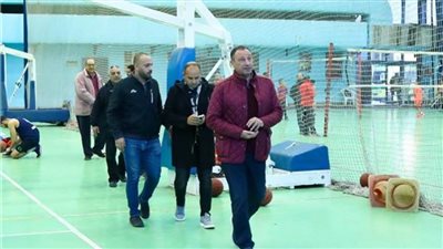 الأهلي يقلص عدد ساعات العمل للعاملين به.. ويغلق أبوابه الثامنة مساء