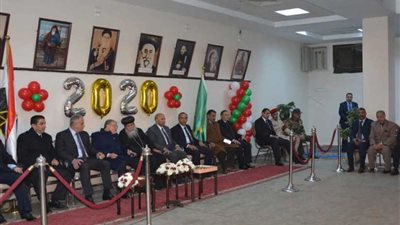 محافظ المنيا يقدم التهنئة للأقباط بمناسبة عيد الميلاد المجيد