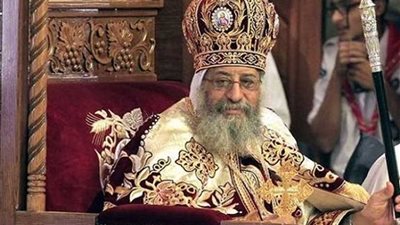 البابا تواضروس يستقبل المهنئين بعيد الميلاد المجيد بالمقر البابوي بالعباسية