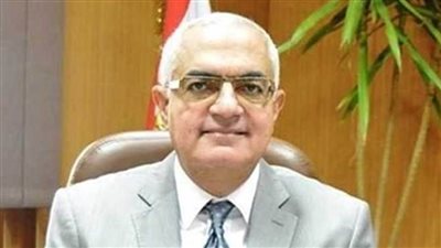 رئيس جامعة المنصورة يتفقد الإجراءات الاحترازية بالمستشفيات لمواجهة 