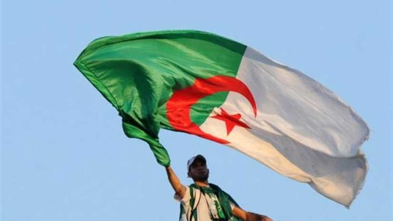 الجزائر ترفض التدخل