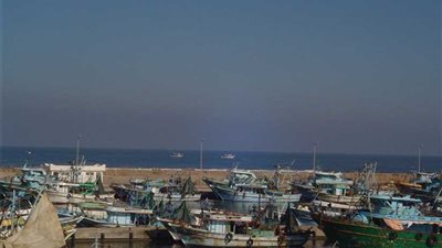 إغلاق ميناء البرلس بكفر الشيخ لسوء الأحوال الجوية